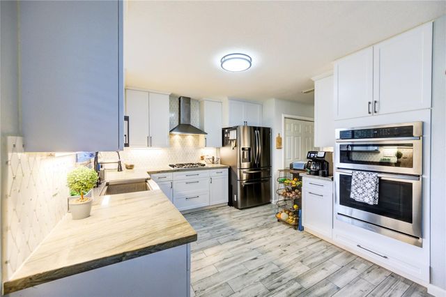 21018 Fox Walk Trail, Humble, TX 77338