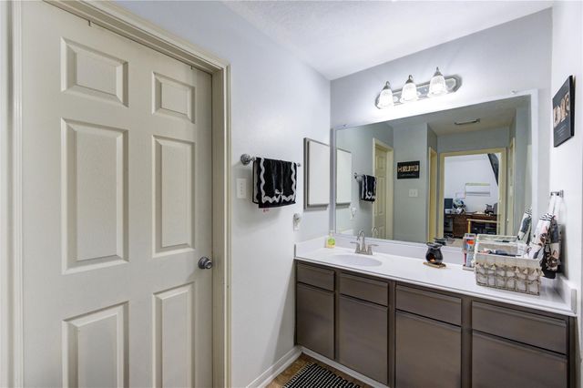 21018 Fox Walk Trail, Humble, TX 77338