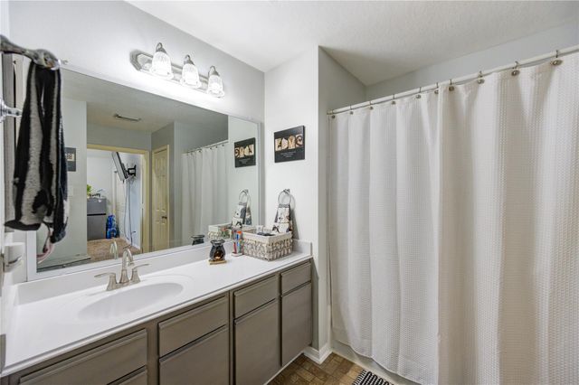 21018 Fox Walk Trail, Humble, TX 77338