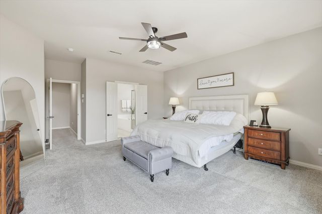 1013 Dayton Drive, Lantana, TX 76226