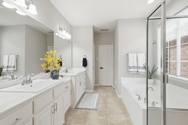 1013 Dayton Drive, Lantana, TX 76226