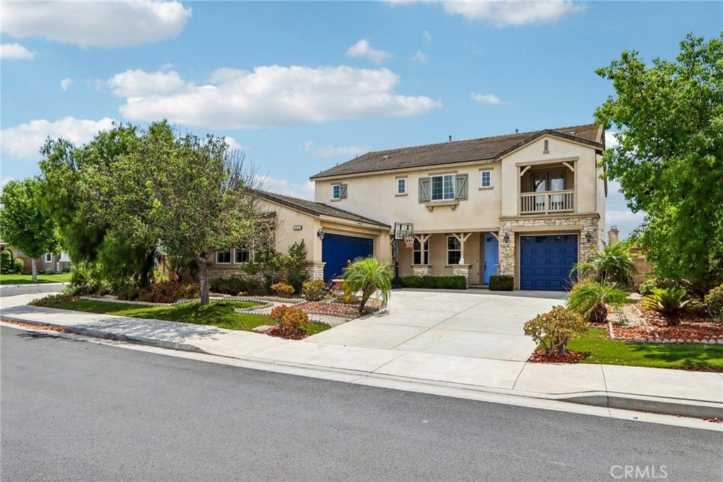 14045 Silent Stream Court, Eastvale, CA 92880