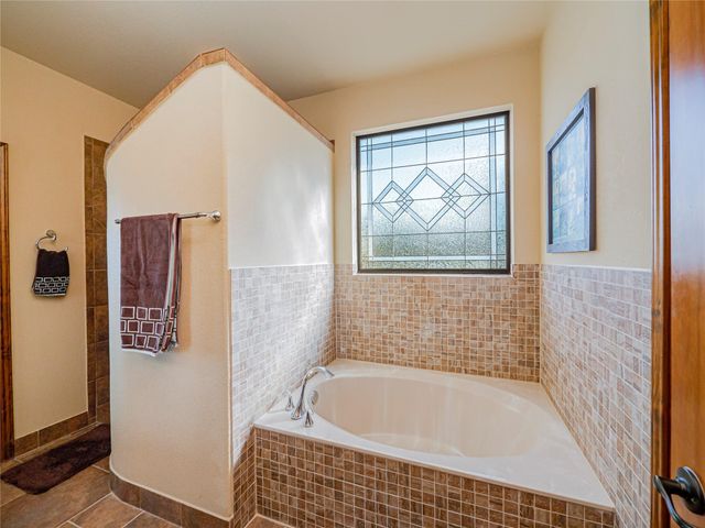 21012 North Ridge ST, Lago Vista, TX 78645