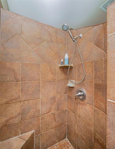 21012 North Ridge ST, Lago Vista, TX 78645