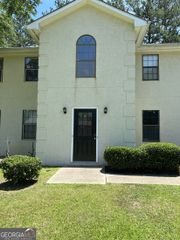 5956 N Castlegate Drive, Atlanta, GA 30349