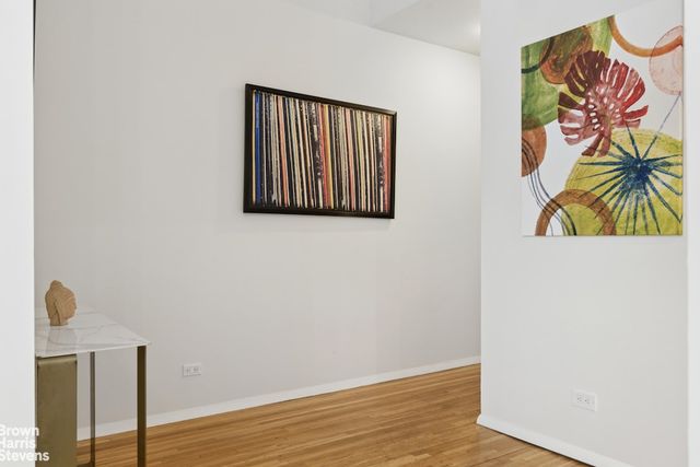 148 W 23rd St Apt 3A, New York City, NY 10011