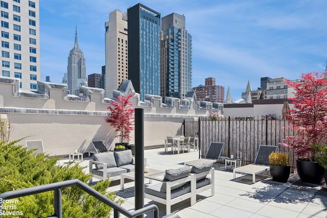 148 W 23rd St Apt 3A, New York City, NY 10011