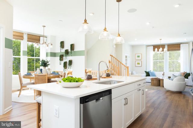 10150 QUEENS WAY, Manassas, VA 20110