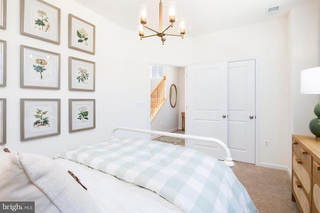 10150 QUEENS WAY, Manassas, VA 20110