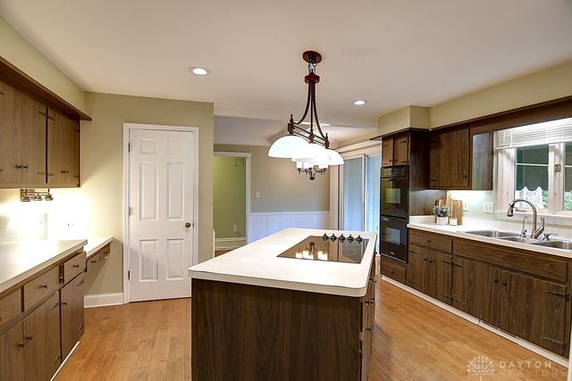 6107 Old Spanish Trail, Washington Twp, OH 45459