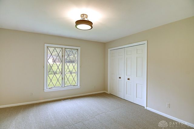 6107 Old Spanish Trail, Washington Twp, OH 45459