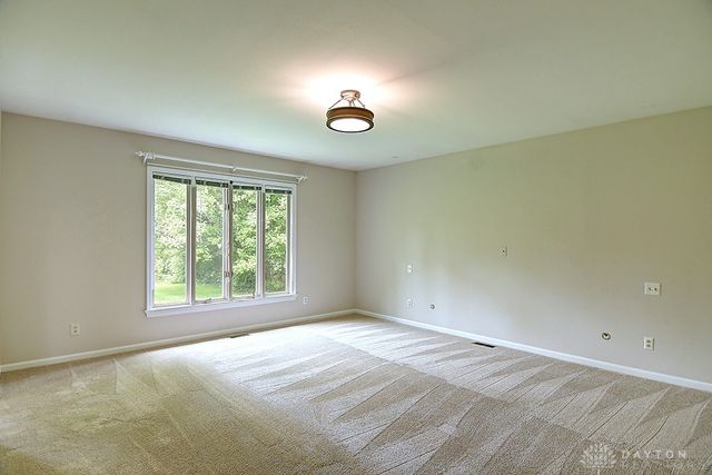 6107 Old Spanish Trail, Washington Twp, OH 45459
