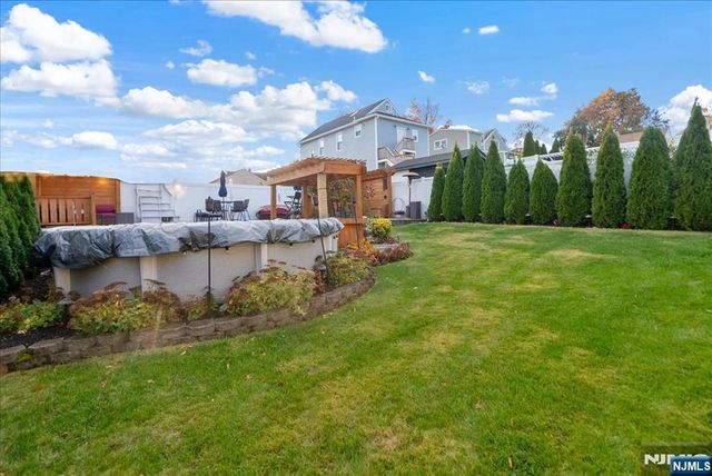 239 Lexington Avenue, Paterson, NJ 07502