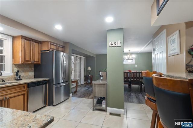 239 Lexington Avenue, Paterson, NJ 07502