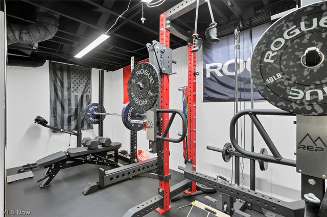 1222 Seborn Avenue, Zanesville, OH 43701