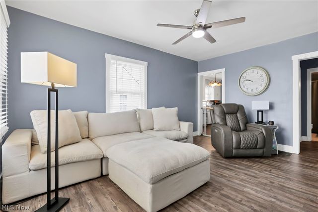 1222 Seborn Avenue, Zanesville, OH 43701