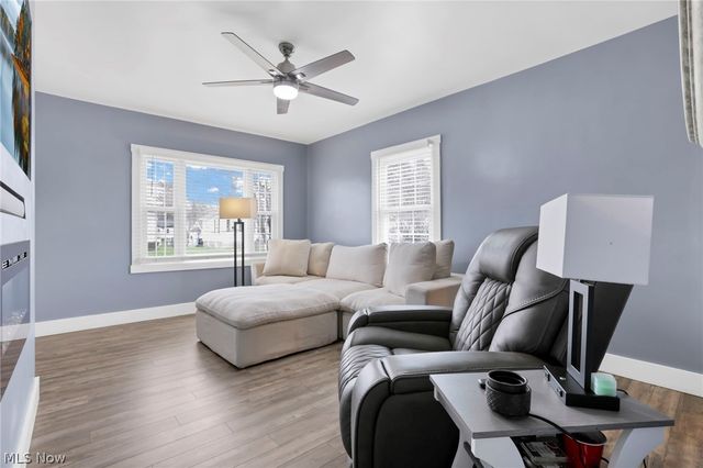 1222 Seborn Avenue, Zanesville, OH 43701