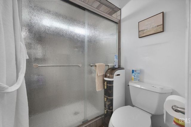 705 Bermuda Street, Bakersfield, CA 93301