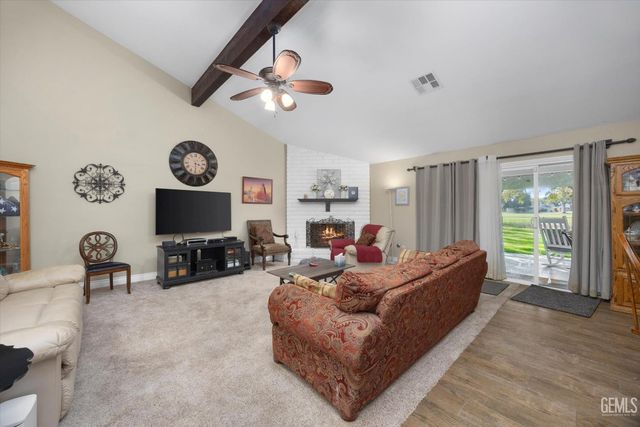 705 Bermuda Street, Bakersfield, CA 93301