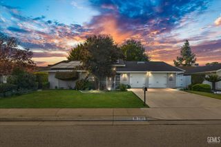 705 Bermuda Street, Bakersfield, CA 93301