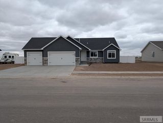 1880 Bellagio Drive, Idaho Falls, ID 83401