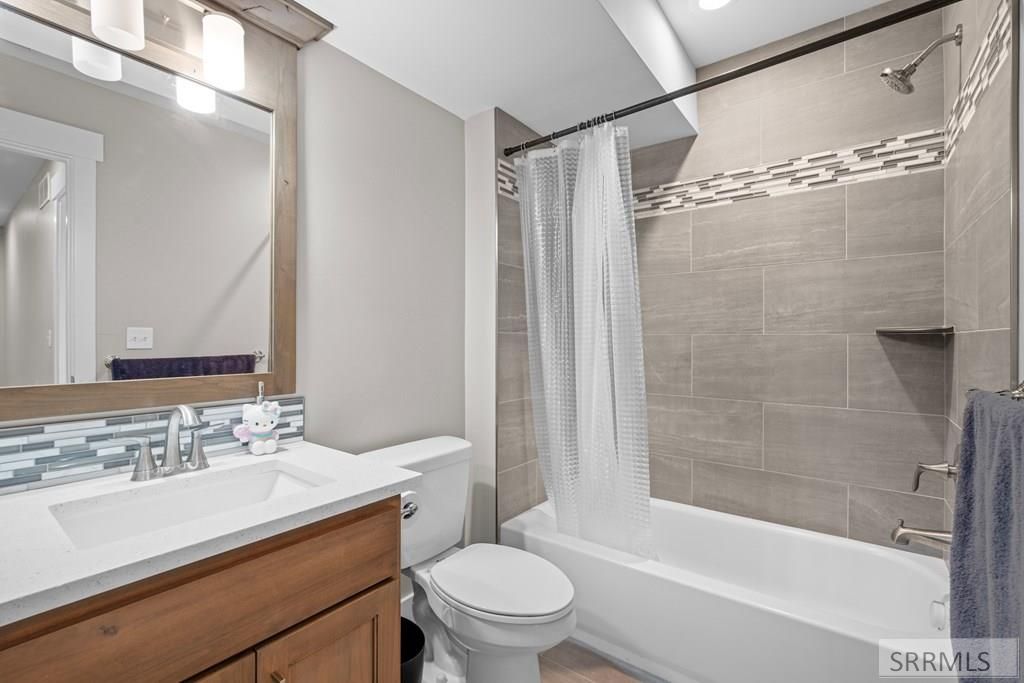 Image 49 of property listing at 1880 Bellagio Drive, Idaho Falls, ID 83401