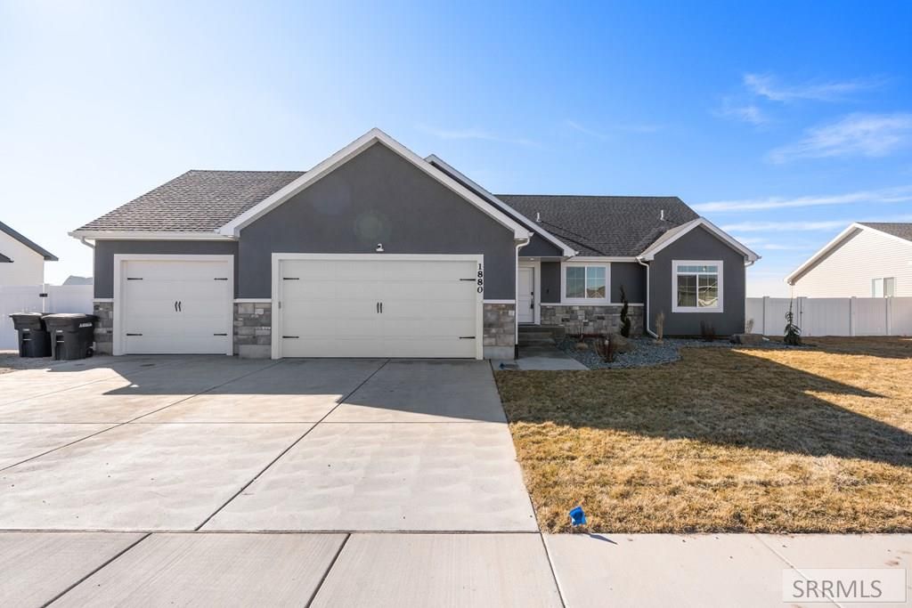 Image 6 of property listing at 1880 Bellagio Drive, Idaho Falls, ID 83401
