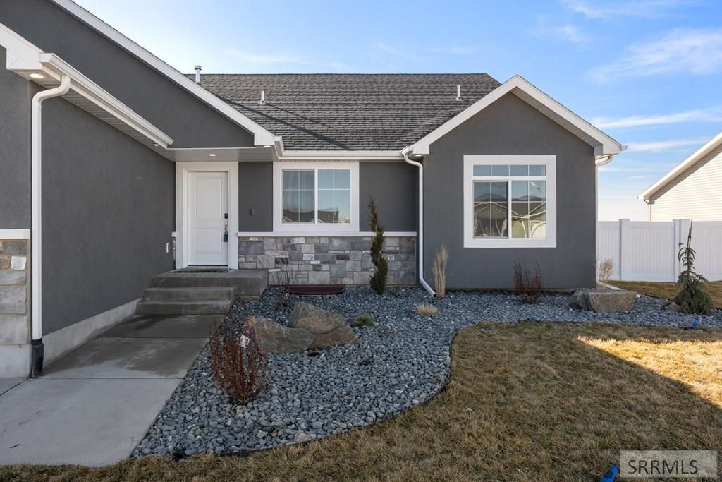 Image 8 of property listing at 1880 Bellagio Drive, Idaho Falls, ID 83401