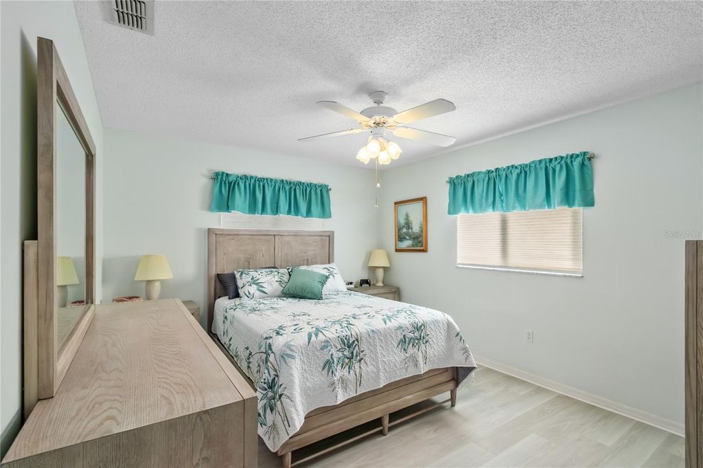 Image 18 of property listing at 17724 SE 95TH COURT, Summerfield, FL 34491