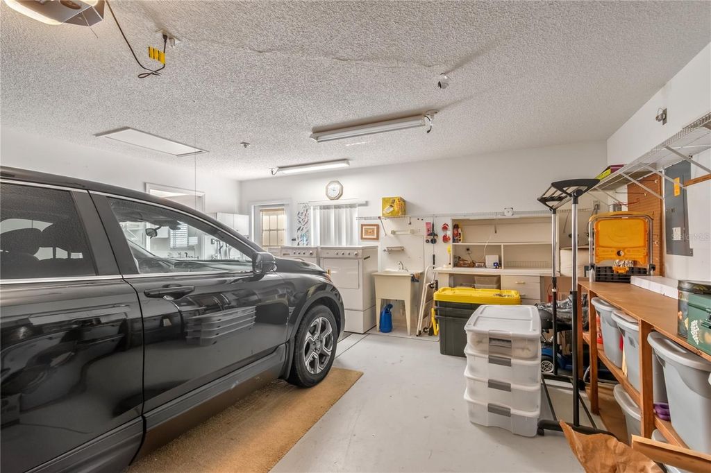 Image 31 of property listing at 17724 SE 95TH COURT, Summerfield, FL 34491