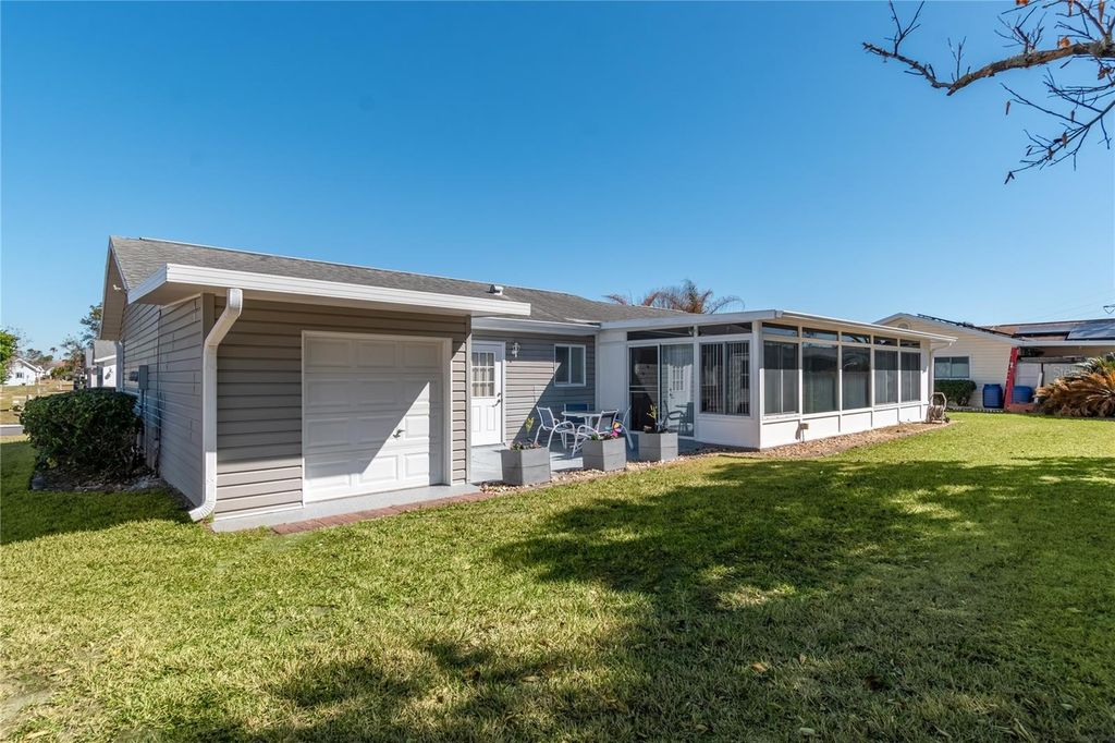 Image 39 of property listing at 17724 SE 95TH COURT, Summerfield, FL 34491