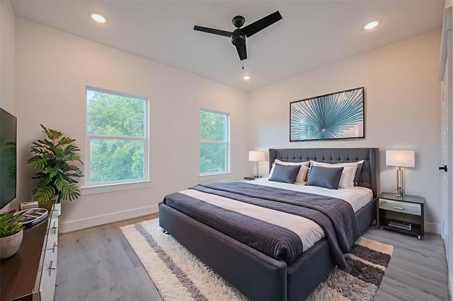 6747 Liverpool Street, Houston, TX 77021