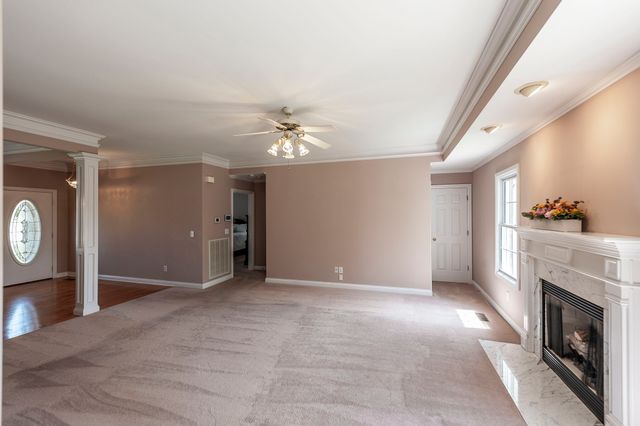 251 Allen Dr, Greenbrier, TN 37073