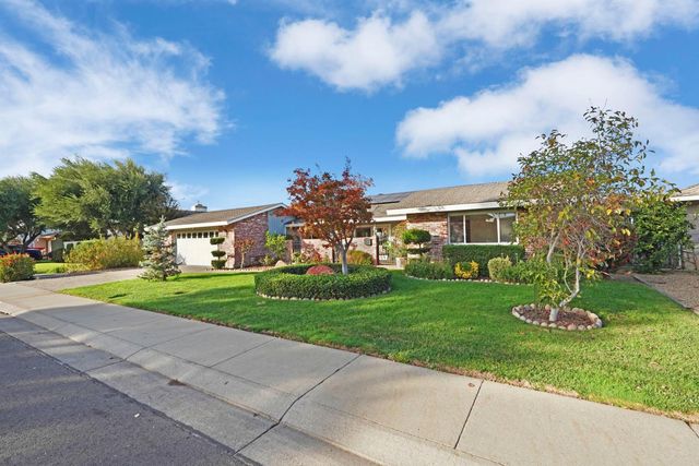 3827 Fourteen Mile Dr, Stockton, CA 95219