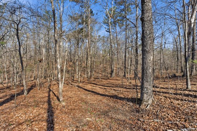 91 Whispering Oaks St, Summertown, TN 38483