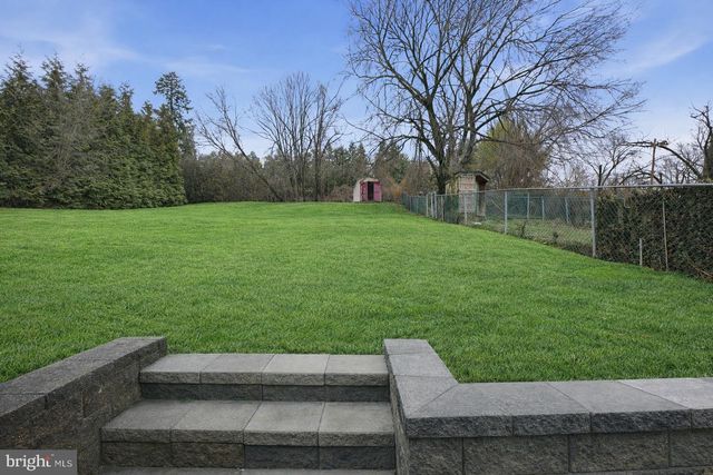 308 BRITTMORE AVE, Conshohocken, PA 19428