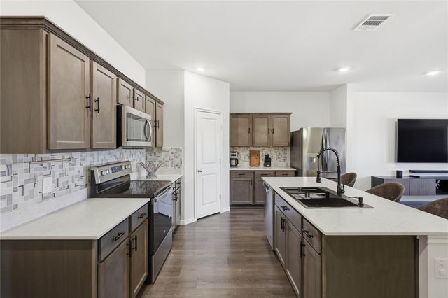 709 Cultivator Court, Josephine, TX 75189