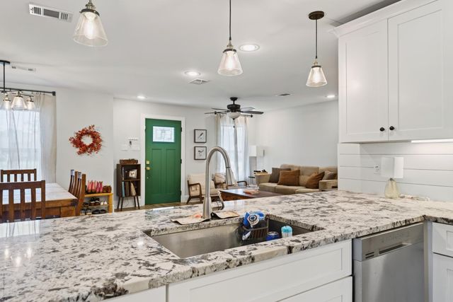603 Penick Road, Waller, TX 77484