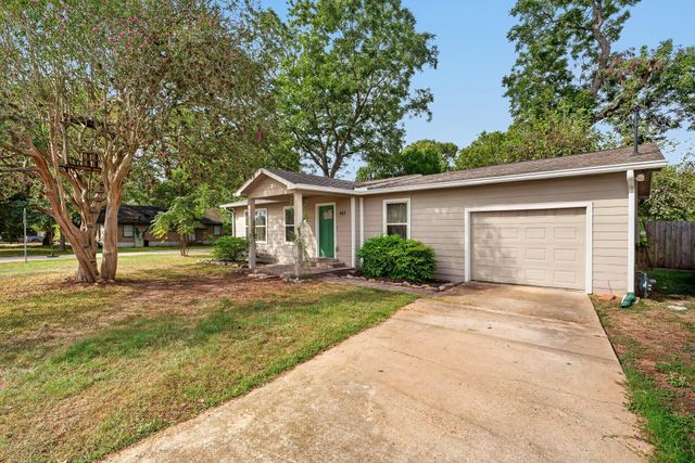 603 Penick Road, Waller, TX 77484