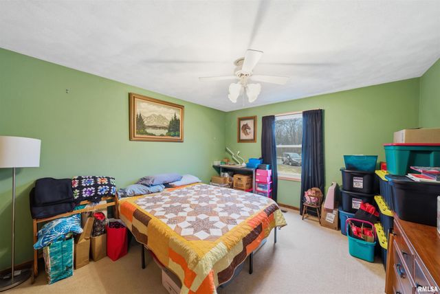 6 WOODHAVEN Court, Metamora, IL 61548