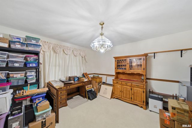 6 WOODHAVEN Court, Metamora, IL 61548