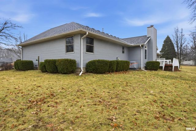 6 WOODHAVEN Court, Metamora, IL 61548