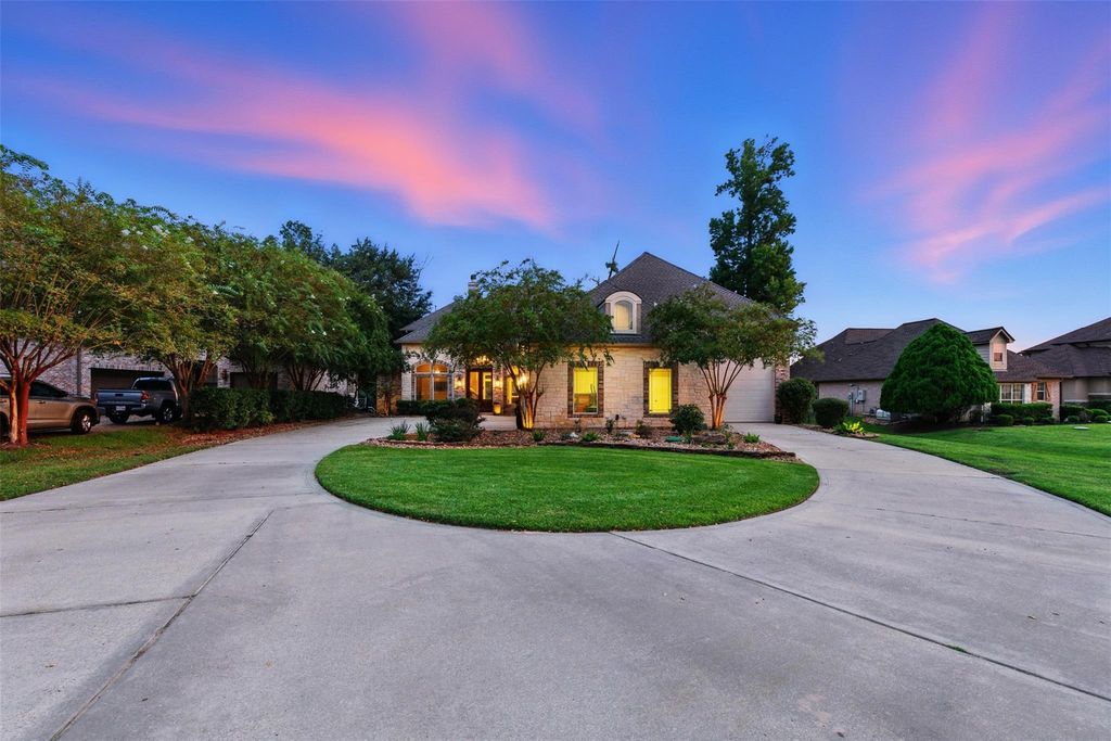 11540 Grand Pine Drive, Montgomery, TX 77356