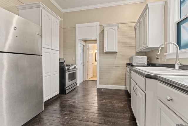 832 America, Baton Rouge, LA 70802