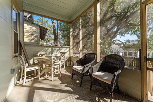 832 America, Baton Rouge, LA 70802