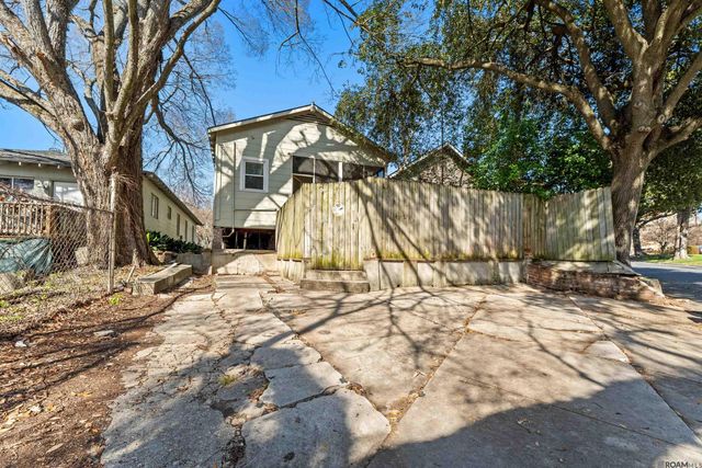 832 America, Baton Rouge, LA 70802