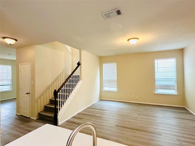 2017 Prospect Lane, Providence Village, TX 76227