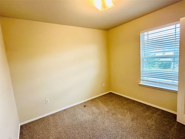 2017 Prospect Lane, Providence Village, TX 76227