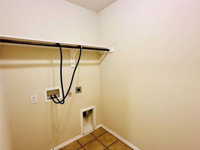 2017 Prospect Lane, Providence Village, TX 76227