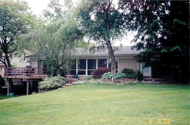 3352 Bloomfield Shore Drive, West Bloomfield Charter Township, MI 48323